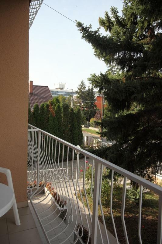 Siesta Apartmanhaz Balatonfuered Экстерьер фото